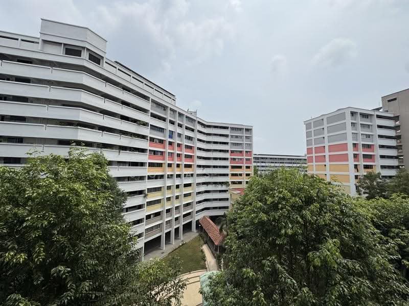 624 Hougang Avenue 8