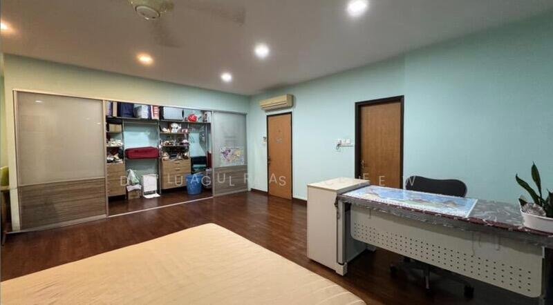 Wak Hassan Semi-Detached House